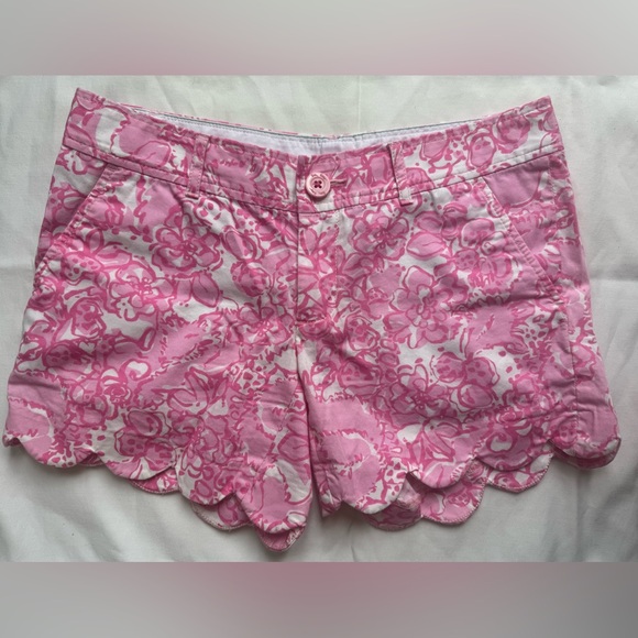 Lilly Pulitzer She’s a Fox Pink Floral Shorts Size 0 - Picture 2 of 7